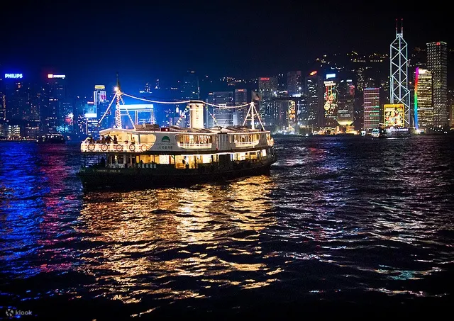 夜游维多利亚海港